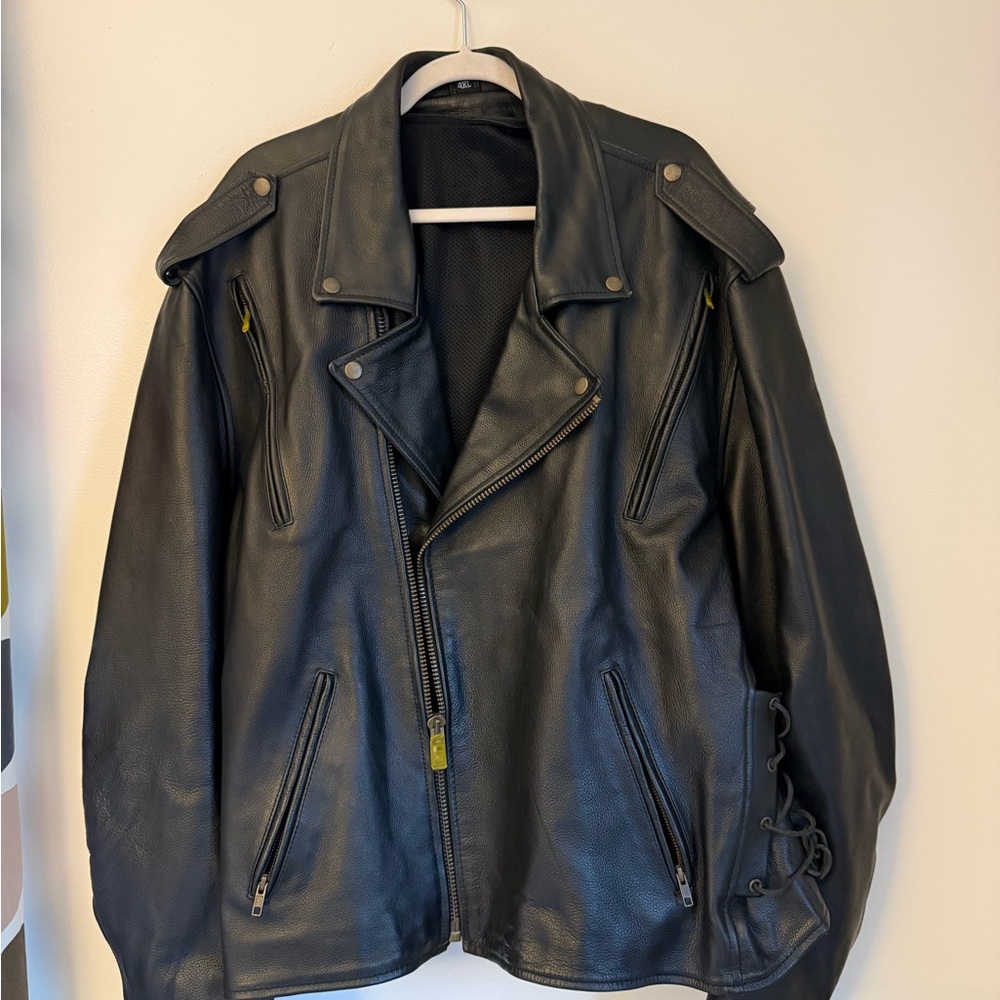 Xelement Men's Leather Biker Motorcycle Jacket 4XL - Never Worn